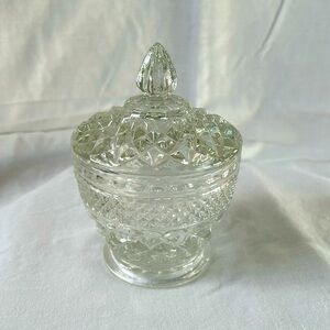 Vintage Wexford clear, glass sugar bowl with lid